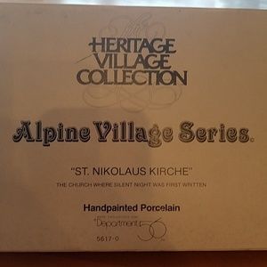 Dept 56 Holiday - Dept 56 Heritage village collection St Nickolaus Dept 56 Holiday - Dept 56 Heritage village collection St Nickolaus